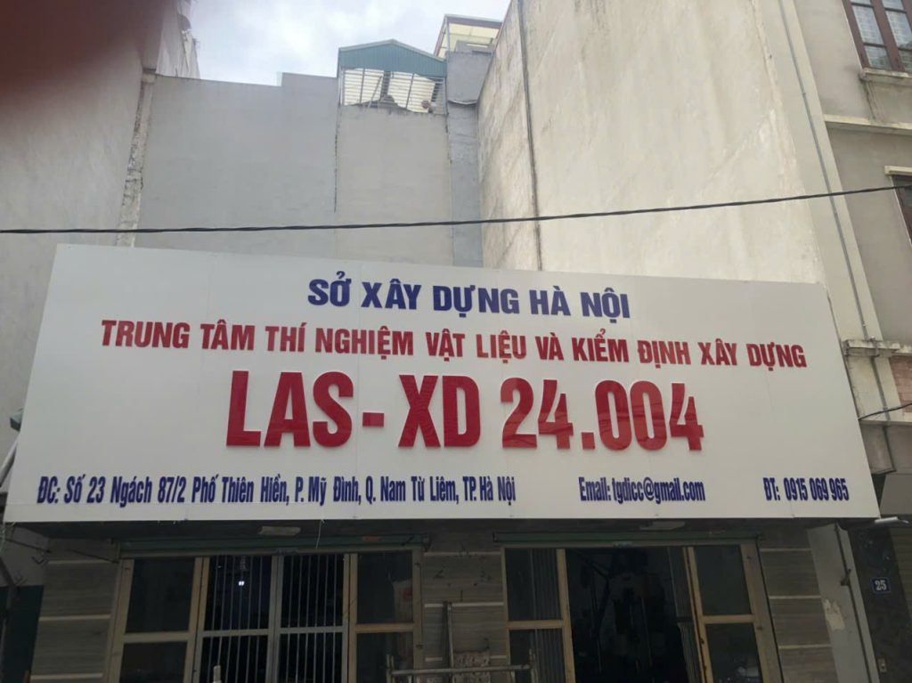 Phòng thí nghiệm Trung Tâm